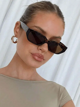 Lunettes de mode à petit cadre rétro pour fête, rectangulaires au style punk L’Art des Vêtements