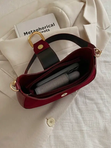 Nouveau sac à main avec bandoulière en forme de croissant de lune L’Art des Vêtements