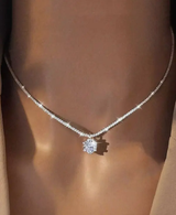 Petit pendentif en diamant unique en argent, élégante chaîne de clavicule à verrou en cuivre L’Art des Vêtements