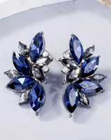 paire de boucles d"oreilles en forme de ventilateur pour femme L’Art des Vêtements