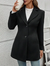 Manteau long élégant pour femmes avec col châle, simple boutonnage L’Art des Vêtements