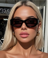 lunettes de soleil chat noir L’Art des Vêtements