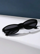 Lunettes de mode rétro forme d'œil de chat petit cadre noir Y2K L’Art des Vêtements