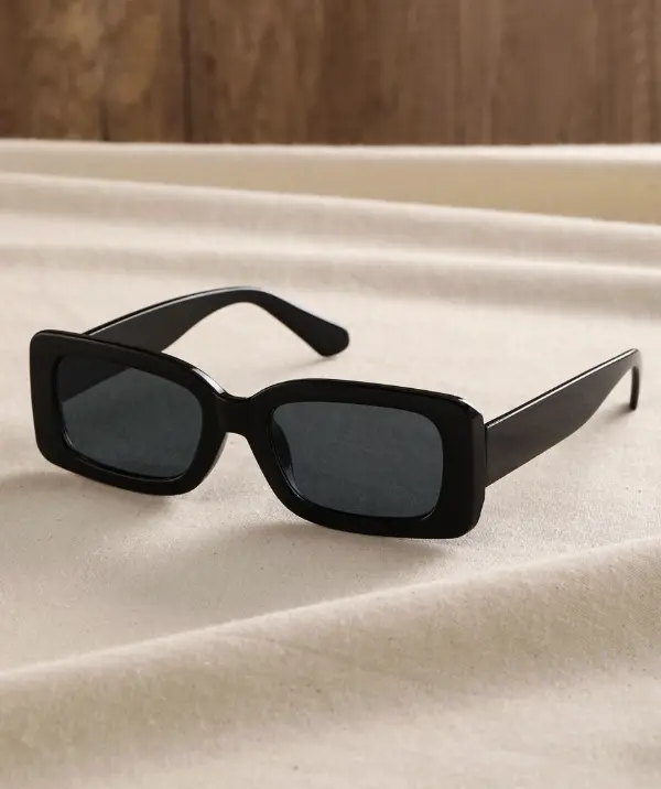 Lunettes de soleil carrées classiques en plastique avec protection UV L’Art des Vêtements