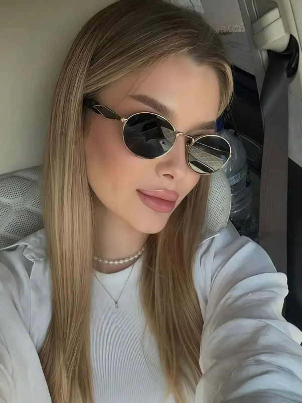 Lunettes de mode avec monture métallique ovale L’Art des Vêtements