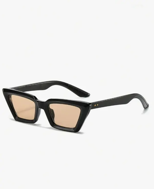 Lunettes de mode mode triangulaire chat pour femmes L’Art des Vêtements