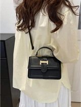 Sac à bandoulière carré vintage de couleur unie L’Art des Vêtements