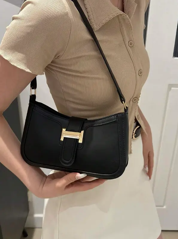 sac à bandoulière en forme de croissant pour femmes L’Art des Vêtements