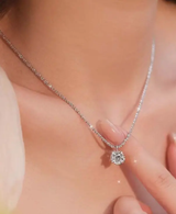 Petit pendentif en diamant unique en argent, élégante chaîne de clavicule à verrou en cuivre L’Art des Vêtements