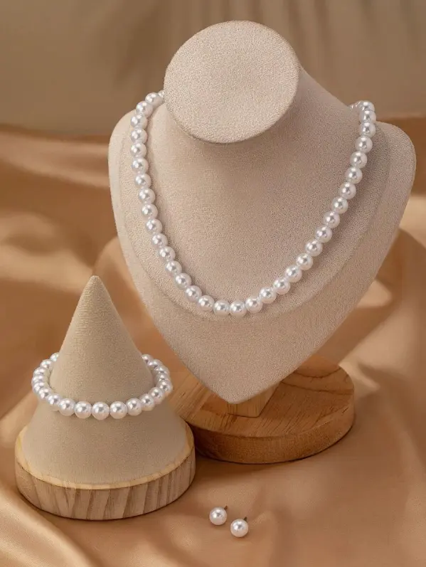 Ensemble de bijoux 4 pièces / ensemble de collier, bracelet, boucles d'oreilles avec des perles L’Art des Vêtements