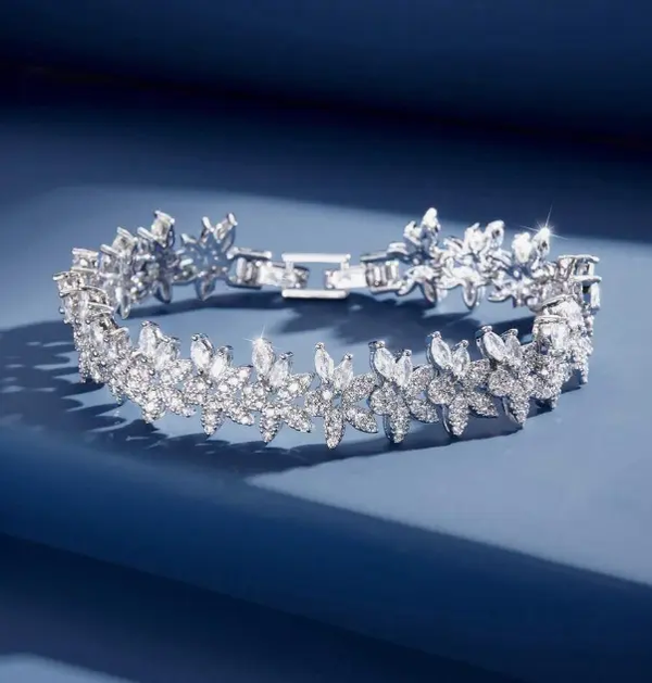 1 pièce Bracelet de luxe pour femmes L’Art des Vêtements