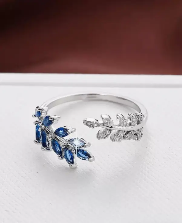 Bague ouverte décorée de zirconium cubique à la mode, convient pour le port quotidien des femmes L’Art des Vêtements