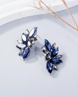 paire de boucles d"oreilles en forme de ventilateur pour femme L’Art des Vêtements