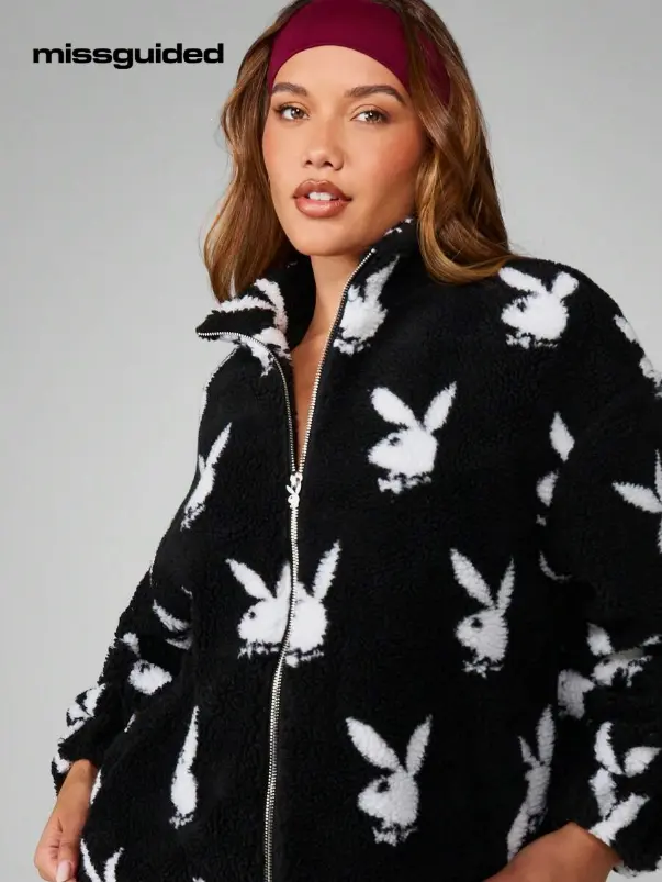 Missguided x Playboy Manteau zippé oversize avec imprimé lapin pour femme L’Art des Vêtements