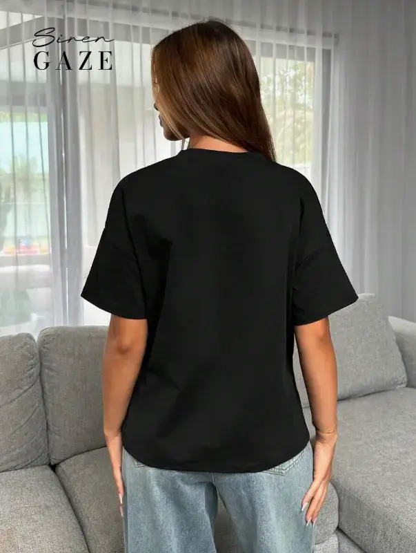 Siren Gaze T-shirt femme simple à l\"avant court et à l\"arrière long de base L’Art des Vêtements