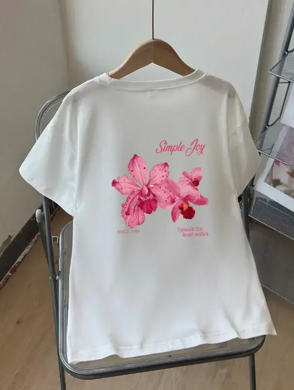T-shirt pour filles - lavable en machine avec une impression graphique "florale" L’Art des Vêtements