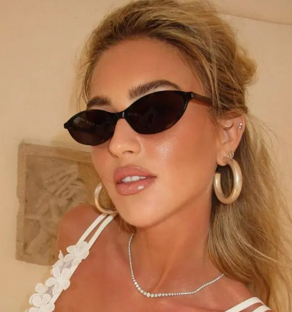 Lunettes à monture ovale vintage et petite pour femmes L’Art des Vêtements